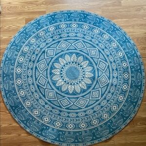 Round Blue and White Elephant Mandala Rug